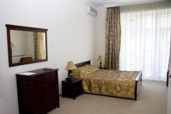 Marco Polo Hotel Ulʼyanovka 外观 照片
