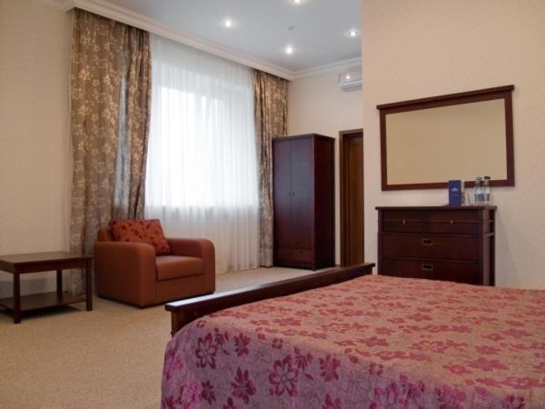 Marco Polo Hotel Ulʼyanovka 外观 照片