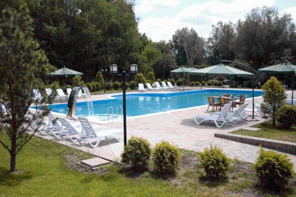 Marco Polo Hotel Ulʼyanovka 外观 照片