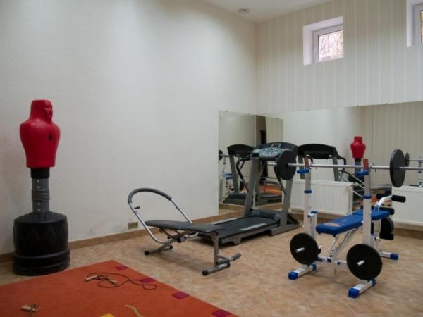 Marco Polo Hotel Ulʼyanovka 外观 照片