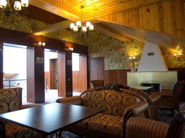 Marco Polo Hotel Ulʼyanovka 外观 照片