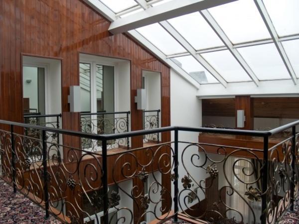Marco Polo Hotel Ulʼyanovka 外观 照片